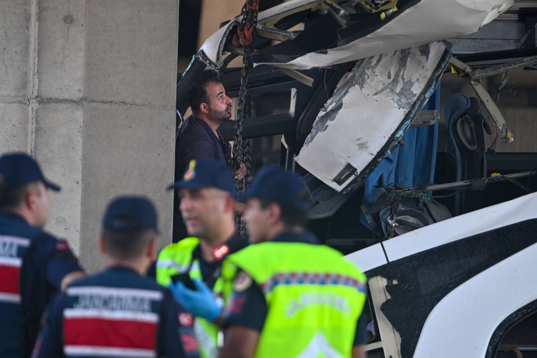 Ankara'daki otobüs faciasında ölü sayısı 11’e çıktı 22